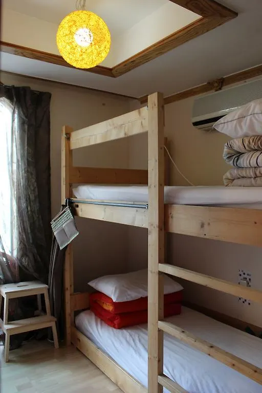 Hallasan Moncher Guesthouse Τζέτζου